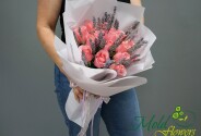 Bouquet with roses and lavender — photo 1